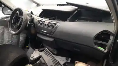 Scrapping Vehicle citroen c4 picasso i monospace (ud_) 2.0 hdi 138 of the year 2013 powered rhj