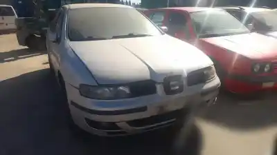 Scrapping Vehicle seat leon (1m1) 1.9 tdi of the year 2002 powered alh