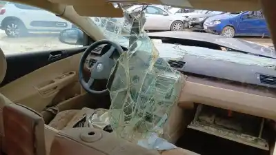 Здавання транспортного засобу volkswagen passat b6 variant (3c5) 2.0 tdi 16v року 2006 потужний bkp