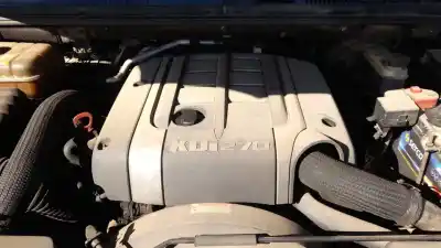 Véhicule à la ferraille ssangyong rodius d/d27dt de l'année 2005 alimenté d27dt