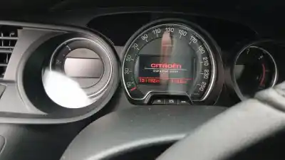 Veicolo di demolizione citroen c5 berlina ah02 dell'anno 2017 alimentato ah02