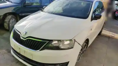 Verschrottungsfahrzeug SKODA RAPID SPACEBACK (NH)  des Jahres 2013 angetrieben CAYC