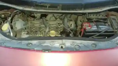 Veicolo di demolizione renault scenic ii 1.9 dci diesel dell'anno 2003 alimentato f9q d8