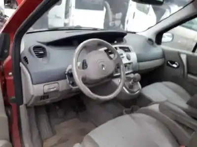 Veicolo di demolizione renault scenic ii 1.9 dci diesel dell'anno 2003 alimentato f9q d8