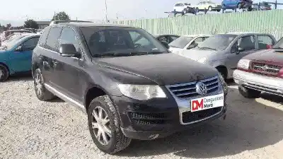 Vehículo de desguace VOLKSWAGEN TOUAREG 3.0 V6 TDI DPF del año 2009 con motor BKS