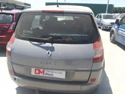 Veicolo di demolizione renault scenic ii authentique dell'anno 2006 alimentato k9k p7