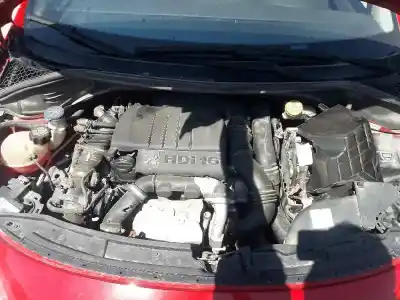 Veículo de Sucata peugeot 207 premium do ano 2008 alimentado 9hx