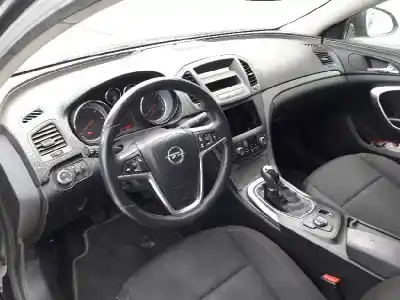 Sloopvoertuig opel insignia berlina cosmo van het jaar 2009 aangedreven a20dtj