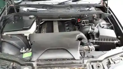 Veículo de Sucata bmw x5 (e53) 3.0i do ano 2003 alimentado 306s3