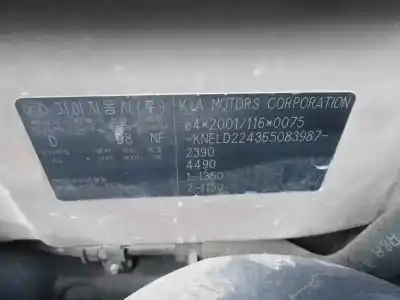 Sloopvoertuig kia opirus básico van het jaar 2006 aangedreven 