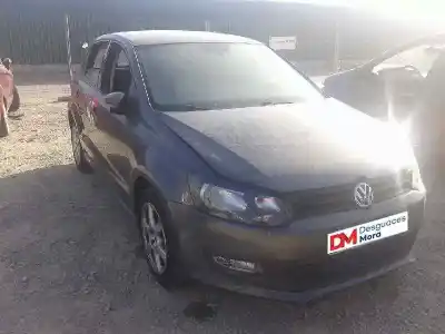 Veicolo di demolizione VOLKSWAGEN POLO (6R1) 1.2 12V dell'anno 2013 alimentato CGPA