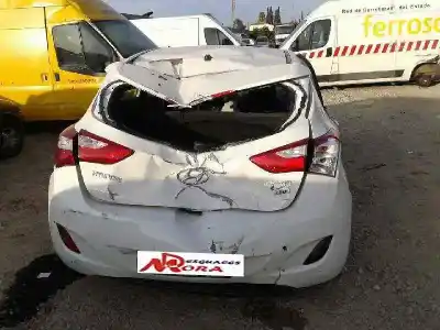 Veículo de Sucata hyundai i30 (gd) 1.4 crdi cat do ano 2012 alimentado d4fc