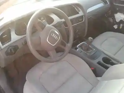 Veicolo di demolizione audi a4 berlina (b8) 2.0 16v tdi dell'anno 2009 alimentato cag