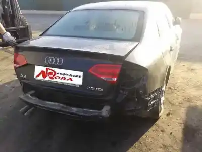 Veicolo di demolizione audi a4 berlina (b8) 2.0 16v tdi dell'anno 2009 alimentato cag