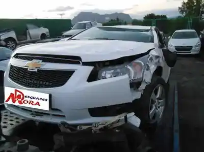 Sloopvoertuig CHEVROLET CRUZE 1.6 CAT van het jaar 2009 aangedreven F16D4