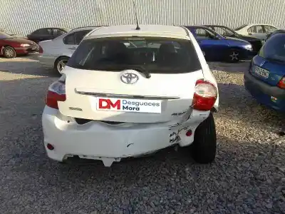 Veicolo di demolizione toyota auris luna+ dell'anno 2010 alimentato 1nd