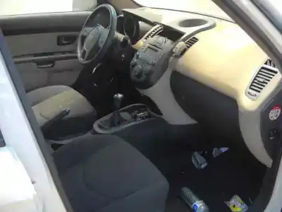 Scrapping Vehicle kia soul i (am) 1.6 crdi 128 of the year 2010 powered d4fb