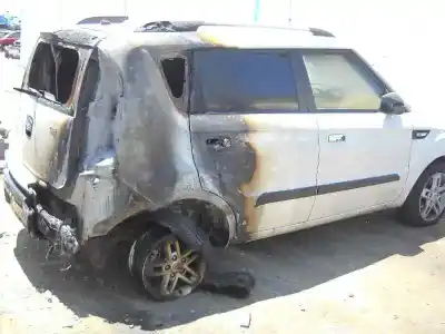 Scrapping Vehicle kia soul i (am) 1.6 crdi 128 of the year 2010 powered d4fb