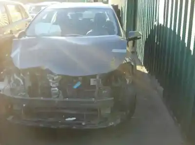 Scrapping Vehicle TOYOTA AURIS 1.3 16V of the year 2011 powered 1NR