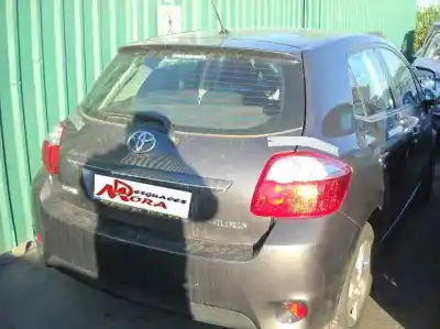 Scrapping Vehicle toyota auris 1.3 16v of the year 2011 powered 1nr