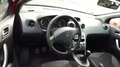 Здавання транспортного засобу peugeot 308 confort року 2008 потужний 9hx