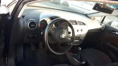 Veículo de Sucata seat leon (1p1) comfort limited do ano 2005 alimentado bby