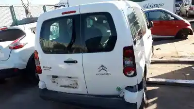 Veículo de Sucata citroen berlingo first combi 1.6 hdi 75 sx do ano 2016 alimentado 