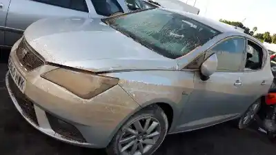 Veículo de Sucata SEAT IBIZA (6J5) Sport do ano 2014 alimentado CAY