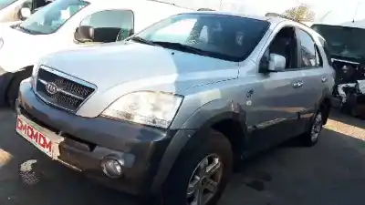 Sloopvoertuig kia sorento 2.5 crdi concept van het jaar 2005 aangedreven d4cb