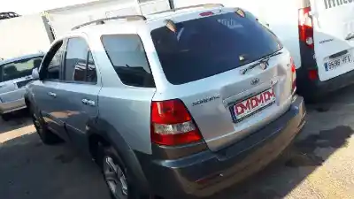 Sloopvoertuig kia sorento 2.5 crdi concept van het jaar 2005 aangedreven d4cb