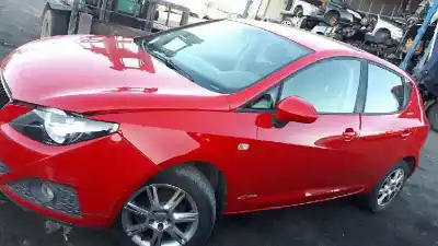 Veicolo di demolizione seat ibiza (6j5) sport dell'anno 2012 alimentato cay