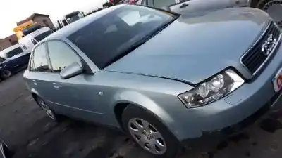 Veicolo di demolizione AUDI A4 BERLINA (8E) 1.9 TDI dell'anno 2006 alimentato AWX
