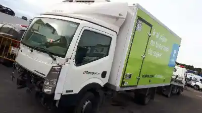 Vehicul casat nissan cabstar nt 400 al anului 2017 alimentat yd25