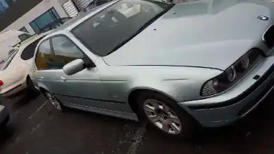 Sloopvoertuig BMW SERIE 5 BERLINA (E39) 528i van het jaar 1999 aangedreven 28-6S-1