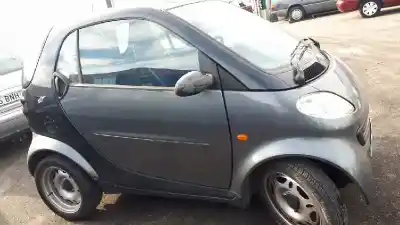 Veicolo di demolizione microcar smart mc 01 dell'anno 1999 alimentato g11