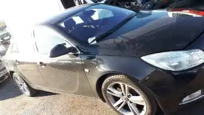 Sloopvoertuig OPEL INSIGNIA BERLINA Selective van het jaar 2009 aangedreven A20DTH