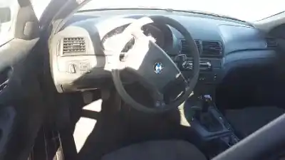 Veículo de Sucata bmw serie 3 berlina (e46) 320d do ano 2000 alimentado d-20 4d 1