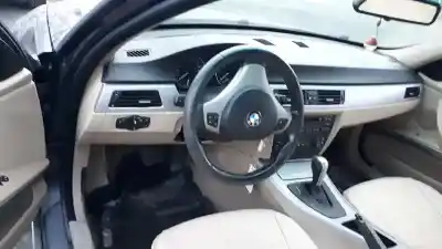 Veículo de Sucata bmw serie 3 berlina (e90) 320i do ano 2005 alimentado n46b20b g