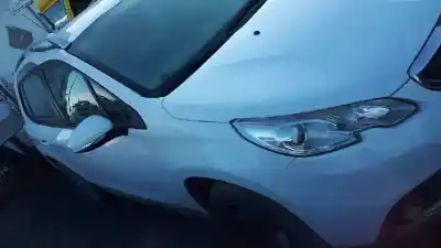 Veículo de Sucata PEUGEOT 2008 (--.2013->) 1.6 E-HDI 115 do ano 2013 alimentado 9H06