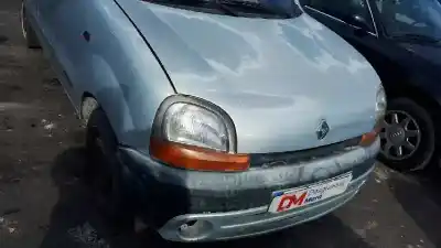 Veículo de Sucata otras marcas kangoo 1.9 dci d do ano 2001 alimentado f9q r7