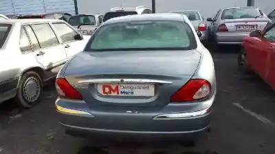 Veículo de Sucata jaguar x-type 2.0 v6 do ano 2003 alimentado g/yb