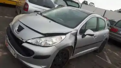 Vehicul casat peugeot 207 confort al anului 2009 alimentat kfv