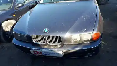 Veículo de Sucata bmw serie 5 berlina (e39) 523i do ano 1996 alimentado 25 6s 3