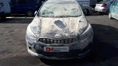 Vehicul casat kia ceed concept al anului 2016 alimentat 