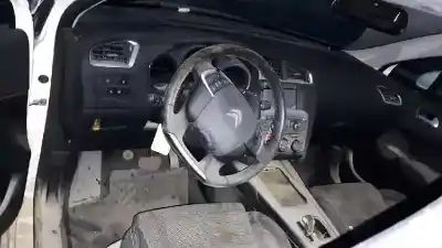 Veículo de Sucata citroen c4 lim. collection do ano 2014 alimentado 9h05