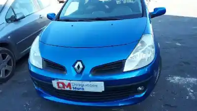 Sloopvoertuig renault clio iii exception van het jaar 2006 aangedreven d4f b7