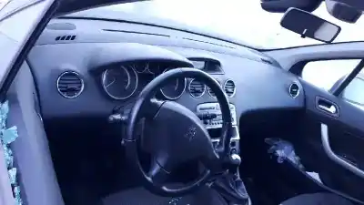 Vehicul casat peugeot 308 confort al anului 0 alimentat 5fw