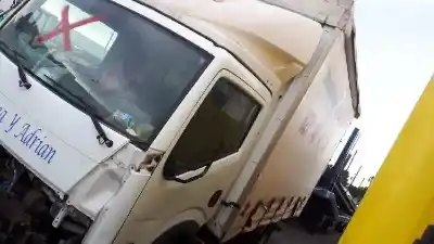 Veículo de Sucata NISSAN CABSTAR CERRADO 2.5 D do ano 2006 alimentado 