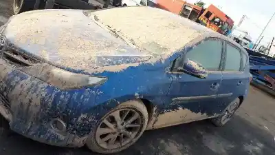 Scrapping Vehicle toyota auris (_e18_) 2.0 d-4d (ade186_) of the year 2014 powered 1ad