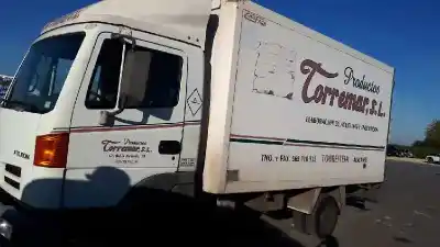 Veicolo di demolizione nissan atleon 3.0 d dell'anno 2005 alimentato bd30